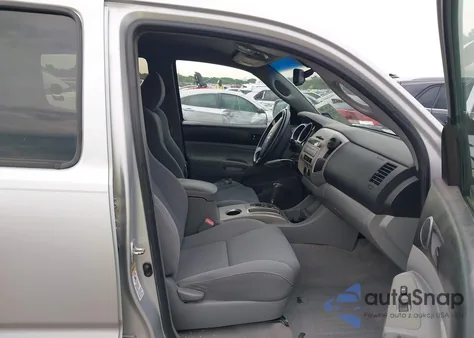 2010 Toyota Tacoma Prerunner V6 from USA, damaged, VIN 3TMKU4HN4AM024773